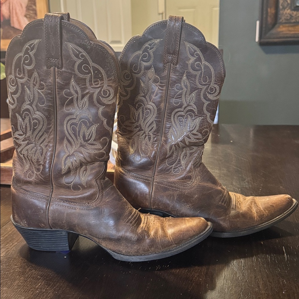 Ariat Brown Western Boots